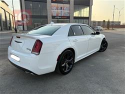 كرايسلر 300